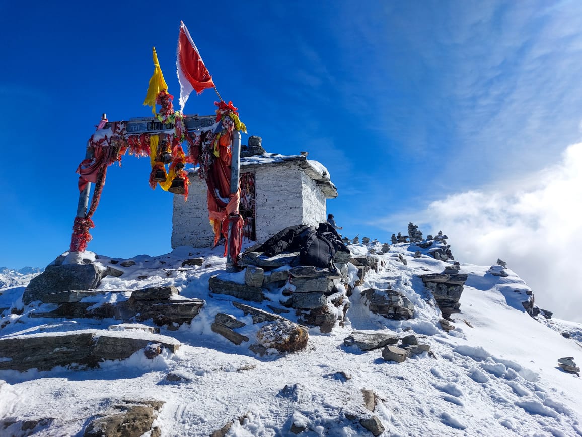 Chopta Chandrashila Tungnath Deoriatal Trek - Image 2